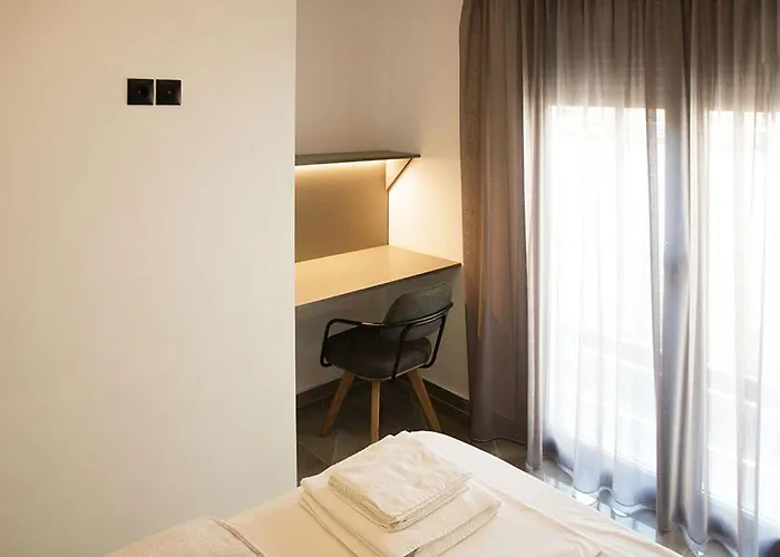 P J Luxury Suites