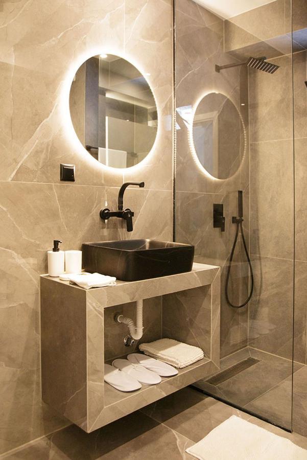 P J Luxury Apartment Serres
